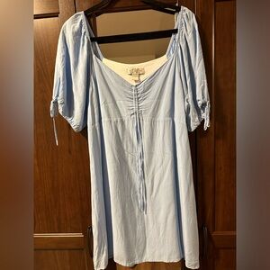 Excellent condition Hawaii brand Yireh Olivia dress